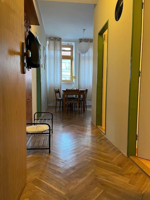 Apartman Pod Valdickou Branou Jicin Exterior photo